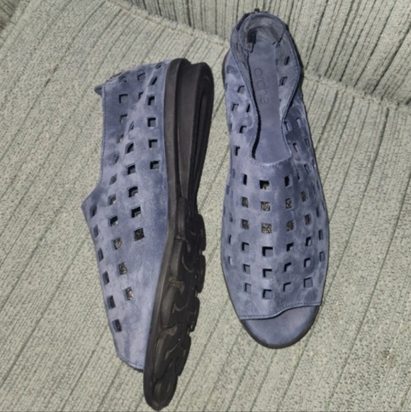 Arche Drick Navy Nubuck Shoes - Picture 9 of 10